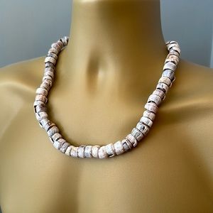 Rare Style Chunky Masculine Puka